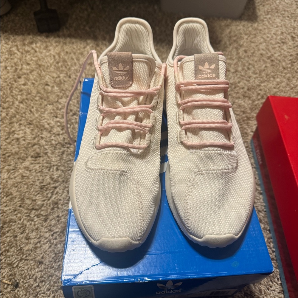 Adidas Women's Cream Sneakers